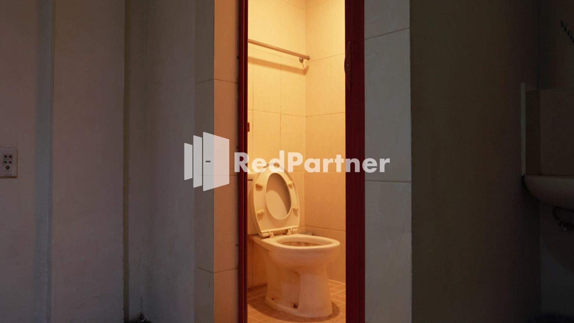 Wisma Sederhana Mitra Reddoorz Medan Cameră foto